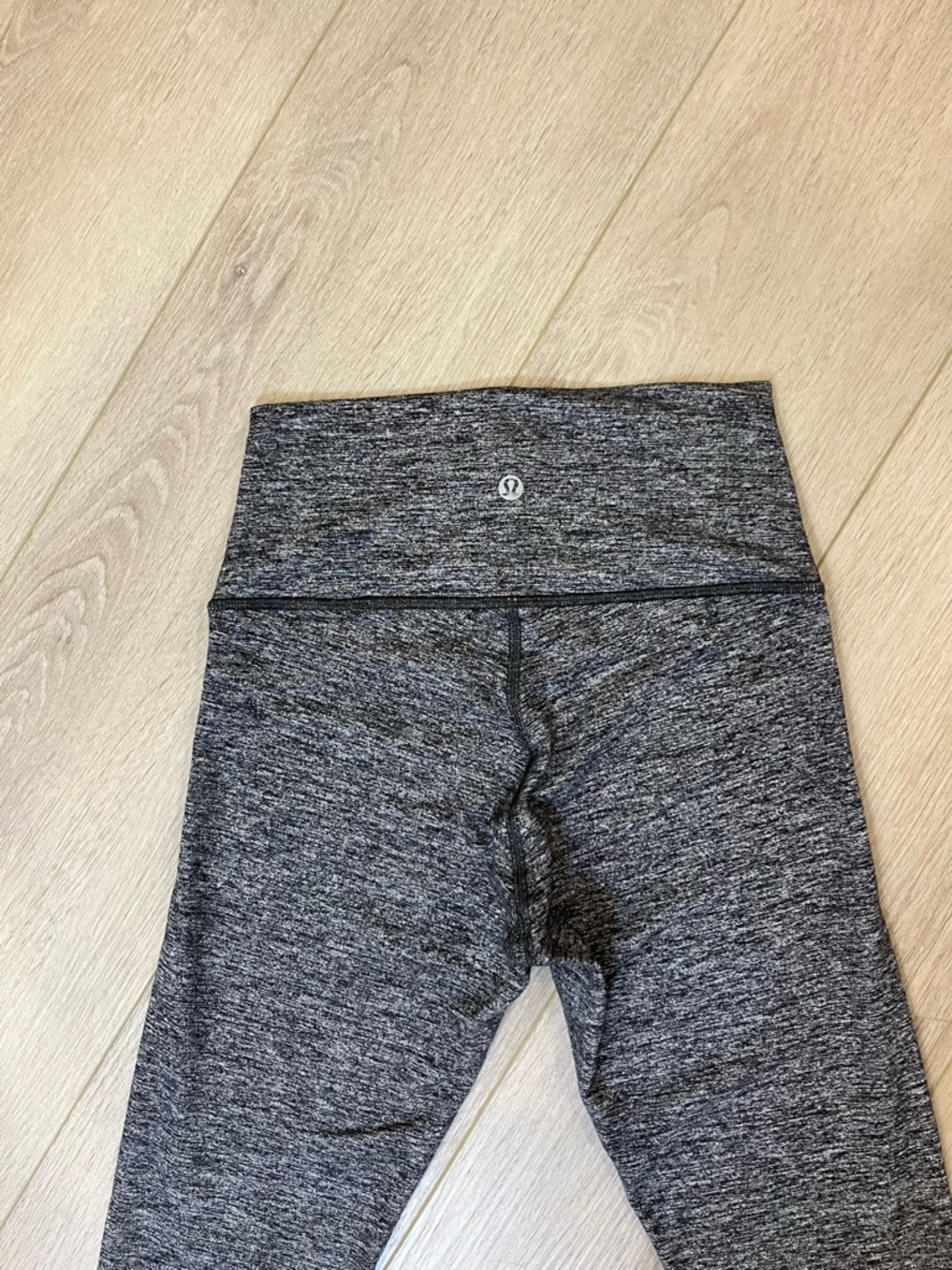 LULULEMON Align Heather Grey Leggings 28” Inseam - FREE SHIPPING on Bundles $85+